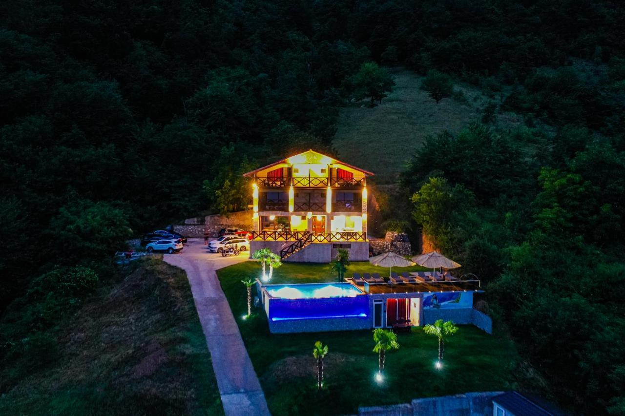 Rex Infinity View 4* Cazanele Dunarii Dubova Exterior photo